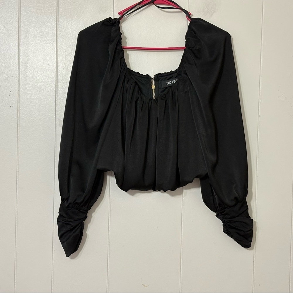 Do+Be Black Satin Bubble Hem Crop Top Long Sleeve Ruched Blouse Size S